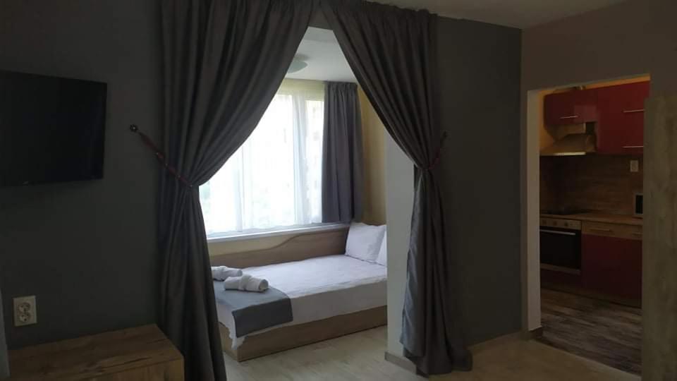 Family Hotel Malibu Τσερνομόρετς Εξωτερικό φωτογραφία