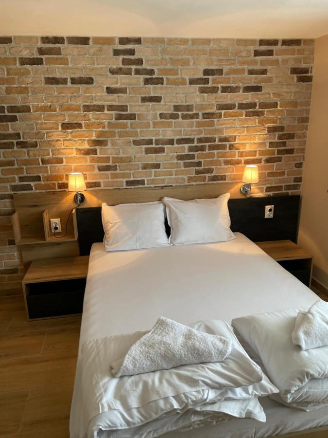 Family Hotel Malibu Τσερνομόρετς Εξωτερικό φωτογραφία